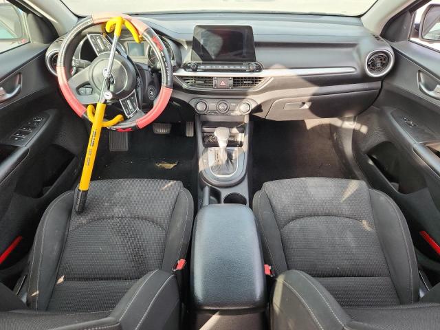 Photo 8 from auction – 2021 KIA FORTE with VIN 3KPF24AD8ME330799