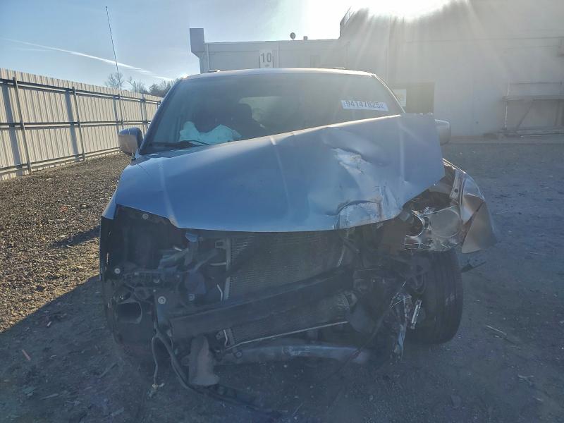 Photo 5 from auction – 2013 CHRYSLER TOWN & COU with VIN 2C4RC1BG1DR650837