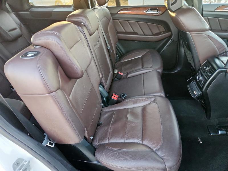 Photo 10 from auction – 2015 MERCEDES-BENZ GL 350 BLU with VIN 4JGDF2EE8FA567135