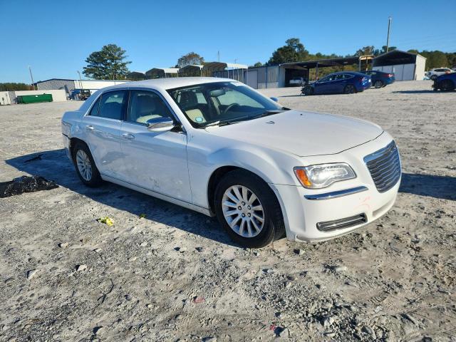 Photo 4 from auction – 2013 CHRYSLER 300 with VIN 2C3CCAAG4DH572426