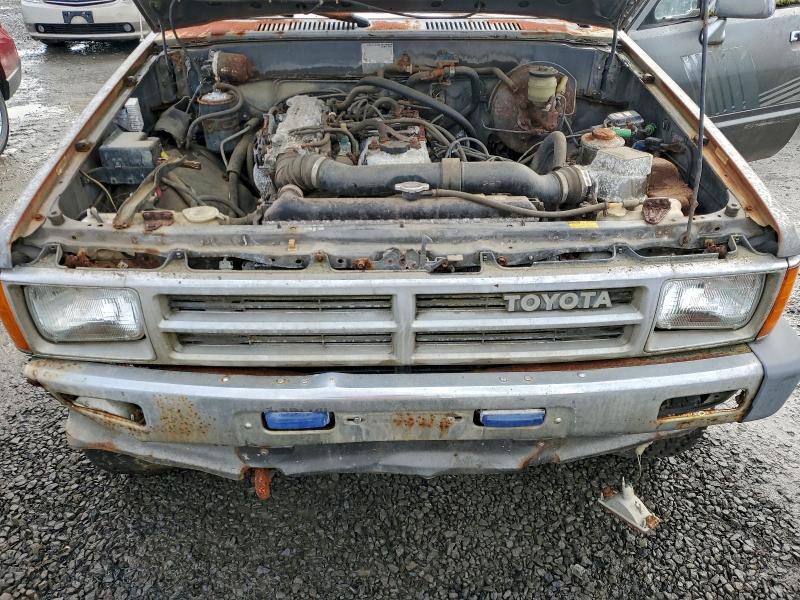 Photo 11 from auction – 1987 TOYOTA PICKUP XTR with VIN JT4RN67P4H5055676