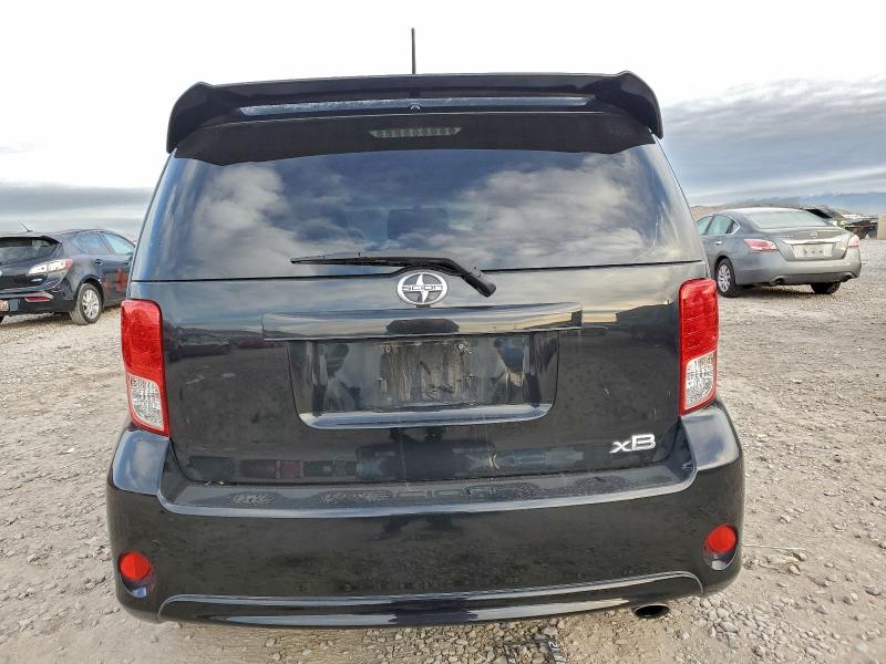 Photo 6 from auction – 2014 TOYOTA SCION XB with VIN JTLZE4FE2EJ060371