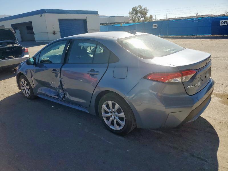 Photo 2 from auction – 2022 TOYOTA COROLLA LE with VIN 5YFEPMAE4NP379925