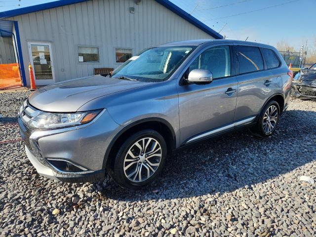 MITSUBISHI OUTLANDER 2016 z numerem VIN JA4AZ3A35GZ055841 - Zdjęcie z aukcji