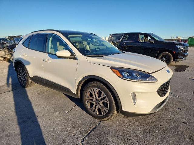 Photo 4 from auction – 2021 FORD ESCAPE SEL with VIN 1FMCU0H65MUB08036