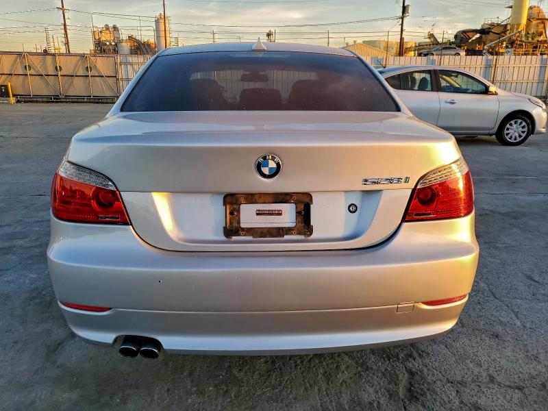 Photo 6 from auction – 2010 BMW 528 I with VIN WBANU5C56AC127220