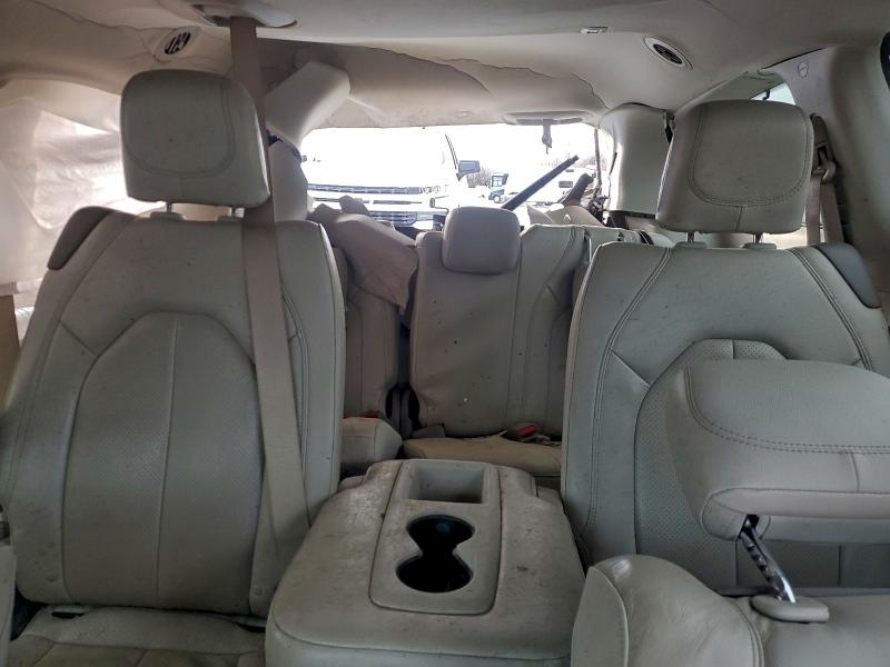 Photo 10 from auction – 2020 CHRYSLER PACIFICA T with VIN 2C4RC1EG5LR103791