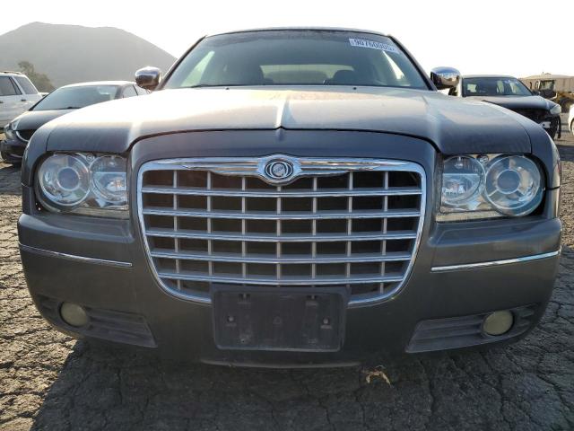 Photo 5 from auction – 2010 CHRYSLER 300 TOURIN with VIN 2C3CA5CV8AH206182