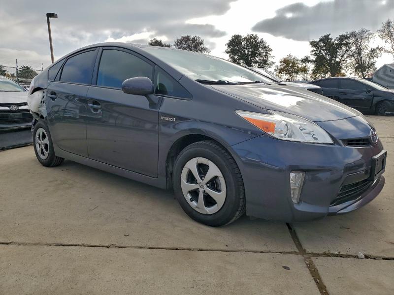 Foto 4 de la subasta – 2015 TOYOTA PRIUS con VIN JTDKN3DU4F0441454