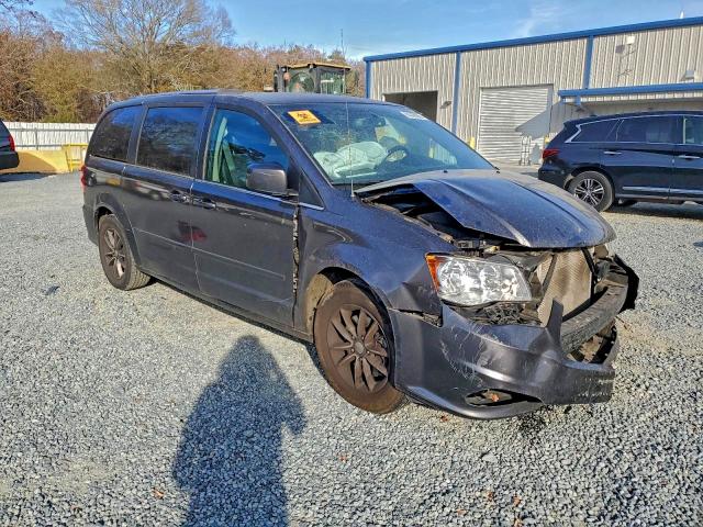 Photo 4 from auction – 2017 DODGE GRAND CARA with VIN 2C4RDGCG5HR774128