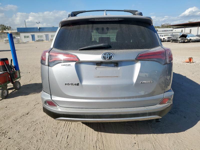 Photo 6 from auction – 2018 TOYOTA RAV4 with VIN 2T3YFREV8JW480991