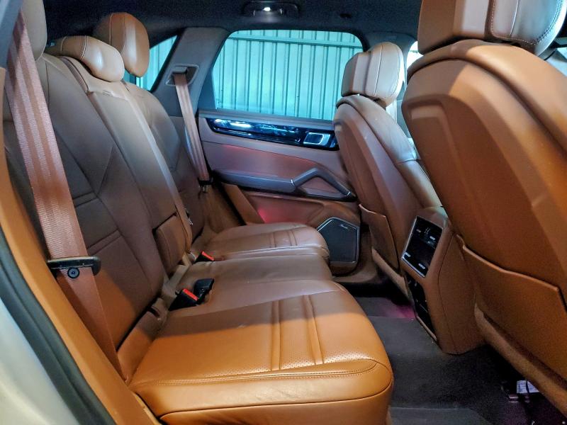 Photo 11 from auction – 2022 PORSCHE CAYENNE with VIN WP1AA2AY8NDA02806