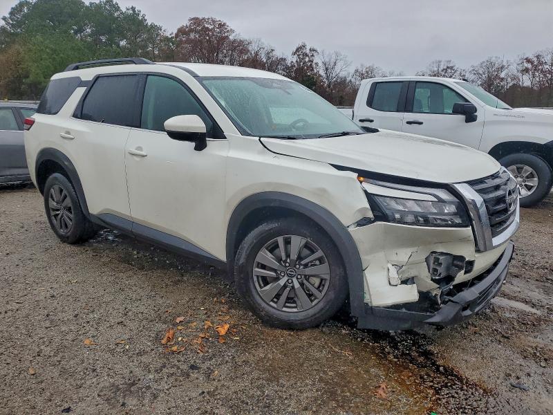 Photo 4 from auction – 2024 NISSAN PATHFINDER with VIN 5N1DR3BC8RC278670