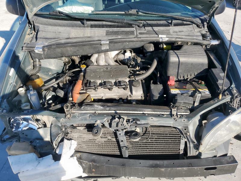 Photo 12 from auction – 2000 TOYOTA SIENNA LE with VIN 4T3ZF13C5YU178625