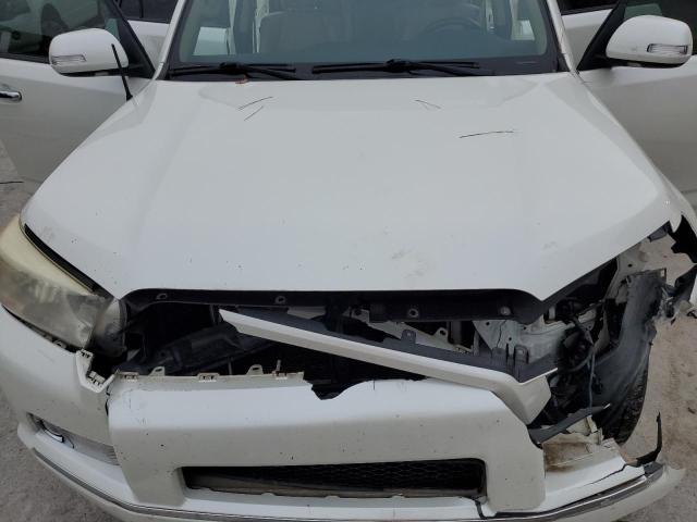 Photo 12 from auction – 2011 TOYOTA 4RUNNER SR with VIN JTEBU5JR2B5037687