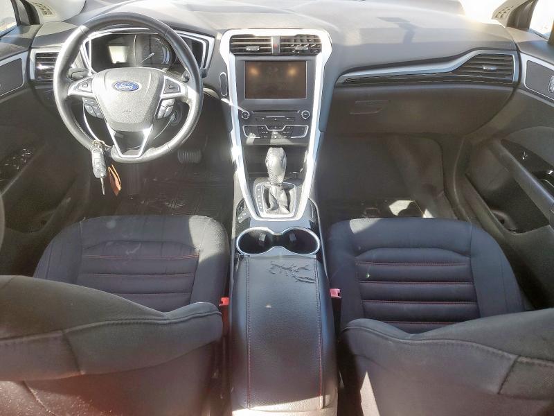 Photo 8 from auction – 2016 FORD FUSION SE with VIN 3FA6P0HD9GR110302