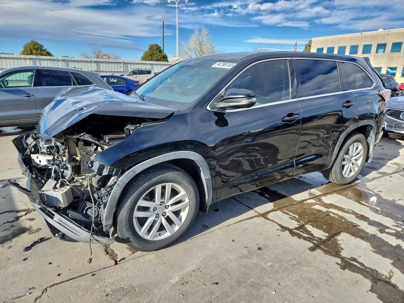 TOYOTA HIGHLANDER 2014 with VIN 5TDBKRFH4ES010717 - Photo from auction