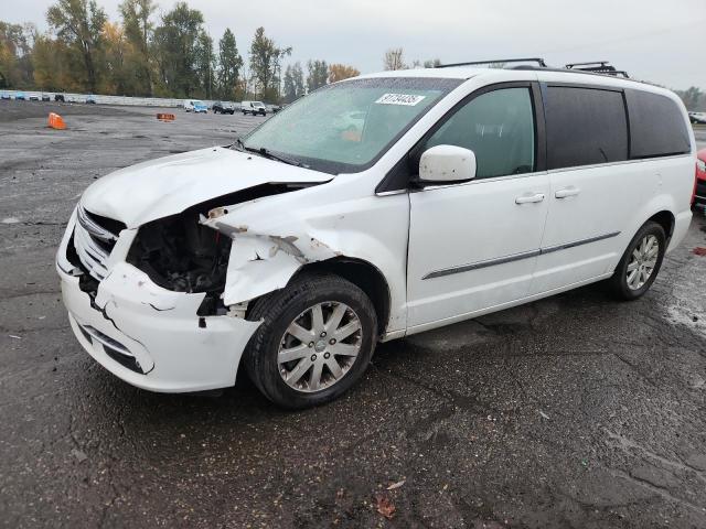 CHRYSLER TOWN & COU 2014 with VIN 2C4RC1BG1ER395673 - Photo from auction