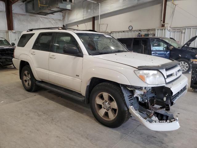 Foto 4 de la subasta – 2004 TOYOTA 4RUNNER SR con VIN JTEZU14R048012937