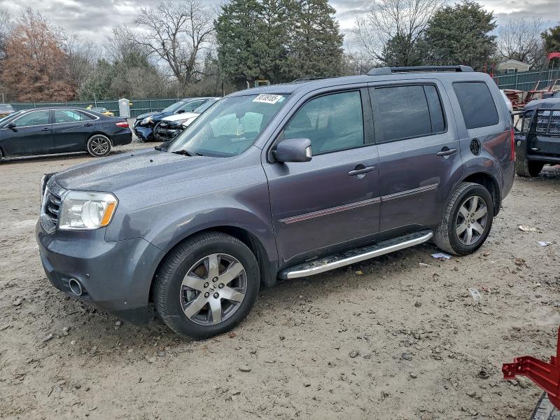 HONDA PILOT TOUR 2015 with VIN 5FNYF3H96FB001380 - Photo from auction