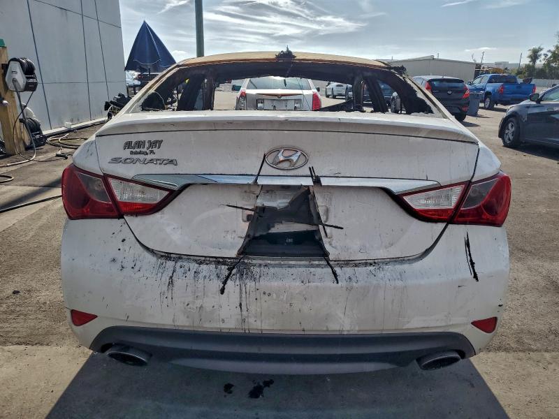 Фото 6 с аукциона – 2014 HYUNDAI SONATA SE с VIN 5NPEC4AC2EH849232