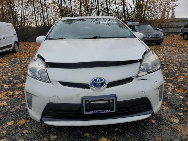 Photo 5 from auction – 2013 TOYOTA PRIUS with VIN JTDKN3DU3D5697052