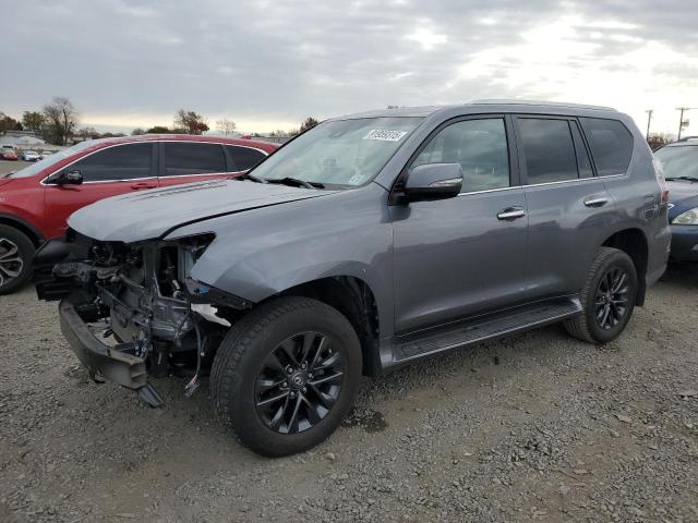 LEXUS GX 460 2022 with VIN JTJAM7BX8N5310870 - Photo from auction