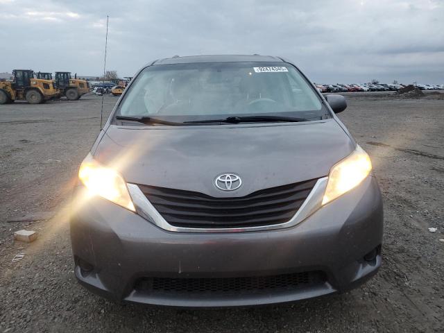 Photo 5 from auction – 2011 TOYOTA SIENNA LE with VIN 5TDKK3DC4BS096997