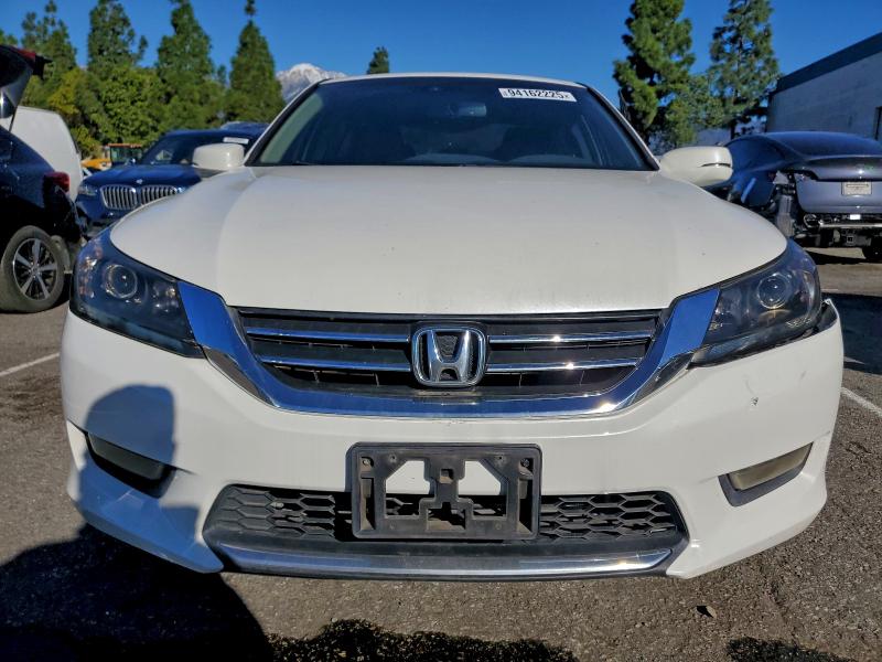 Photo 5 from auction – 2013 HONDA ACCORD EXL with VIN 1HGCR2F8XDA005669