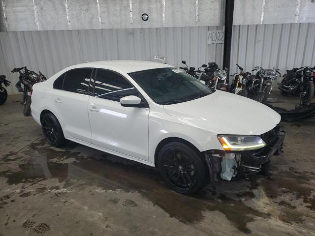 Photo 4 from auction – 2017 VOLKSWAGEN JETTA S with VIN 3VW2B7AJ5HM339975