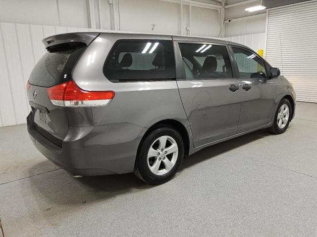 Photo 3 from auction – 2014 TOYOTA SIENNA with VIN 5TDZK3DC0ES515205