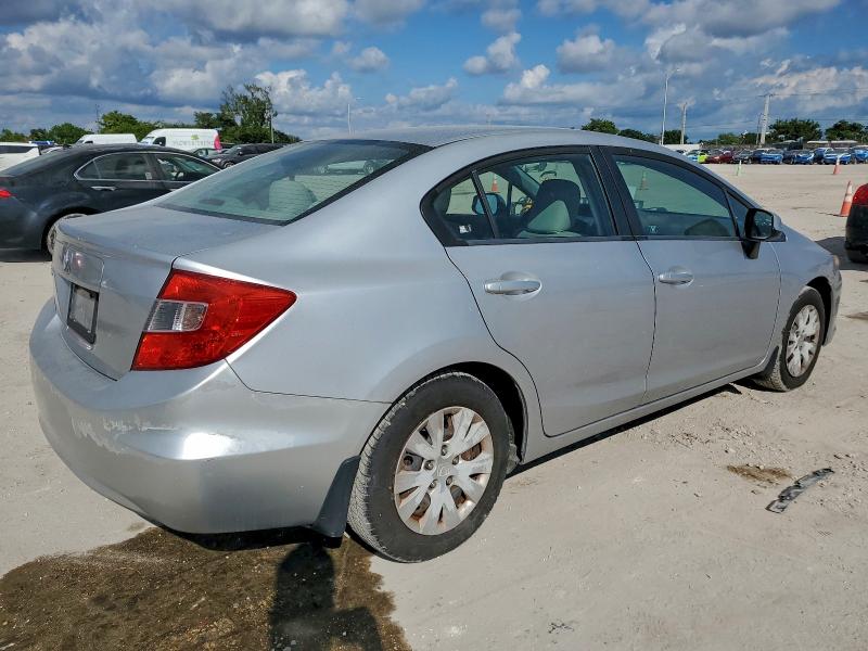 Photo 3 from auction – 2012 HONDA CIVIC LX with VIN 19XFB2F55CE316413