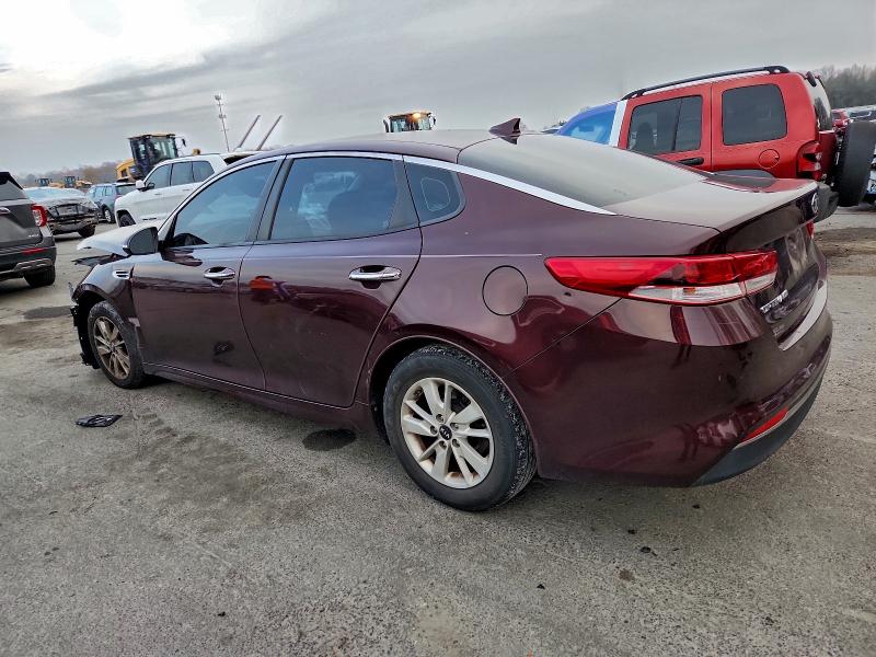 Photo 2 from auction – 2018 KIA OPTIMA with VIN 5XXGT4L37JG179530