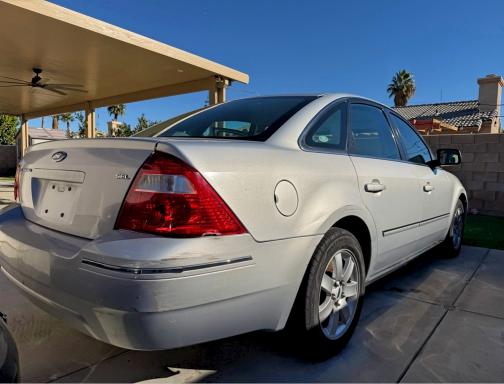 Photo 4 from auction – 2005 FORD FIVE HUNDR with VIN 1FAFP24195G110683