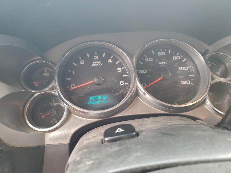Photo 9 from auction – 2011 CHEVROLET SILVERADO with VIN 1GCPKSE31BF125483