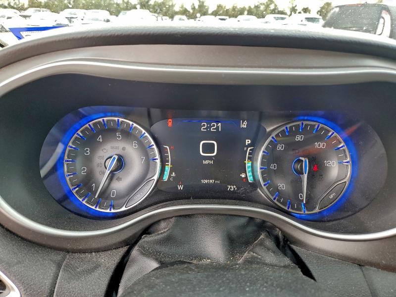 Photo 9 from auction – 2020 CHRYSLER PACIFICA T with VIN 2C4RC1EG7LR106174