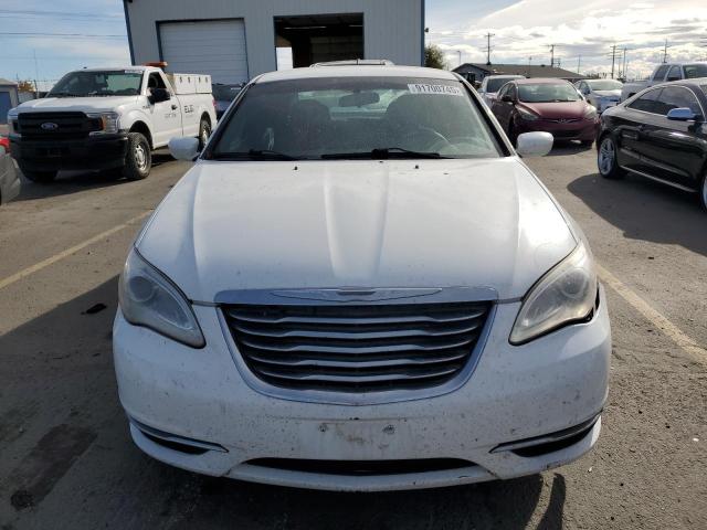 Foto 5 de la subasta – 2013 CHRYSLER 200 LX con VIN 1C3CCBABXDN671964
