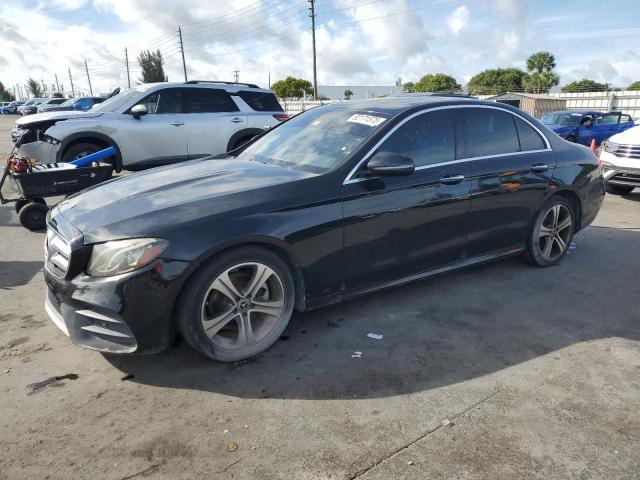 MERCEDES-BENZ E 300 2018 z numerem VIN WDDZF4JB3JA389196 - Zdjęcie z aukcji