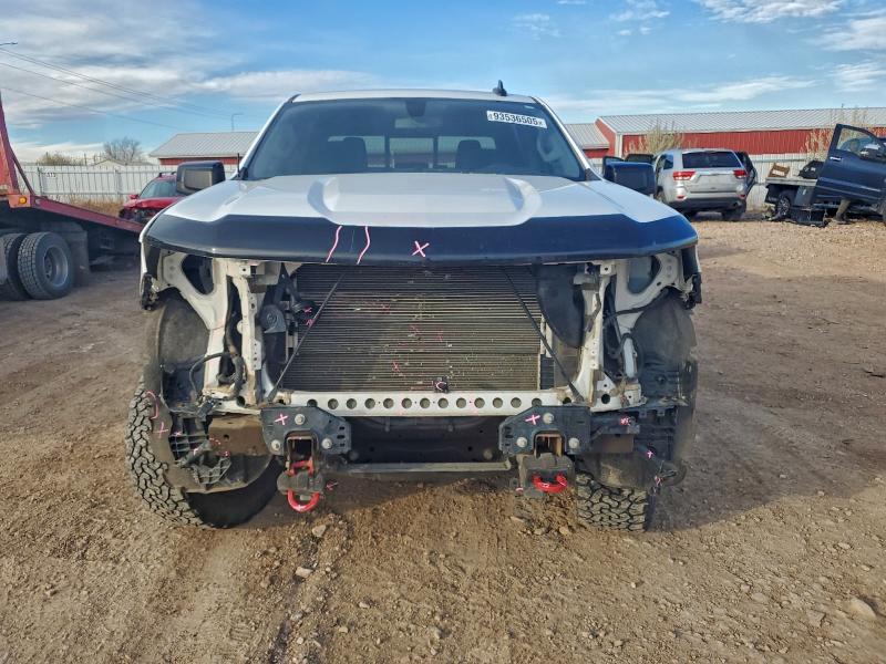 Photo 5 from auction – 2019 CHEVROLET SILVERADO with VIN 1GCPYFED4KZ234761