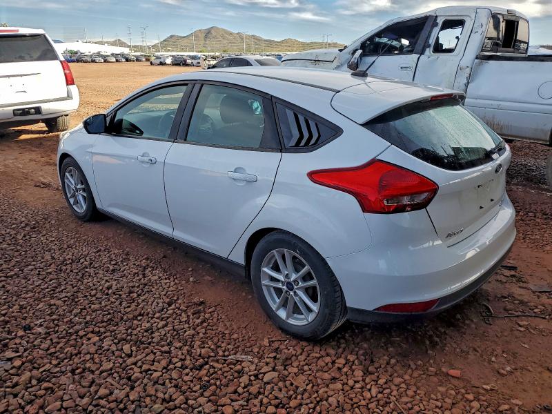 Foto 2 de la subasta – 2016 FORD FOCUS SE con VIN 1FADP3K24GL368547