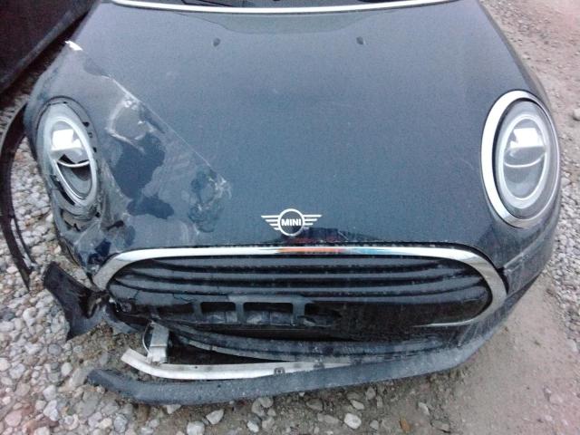 Photo 11 from auction – 2021 MINI COOPER with VIN WMWXU7C03M2M98323
