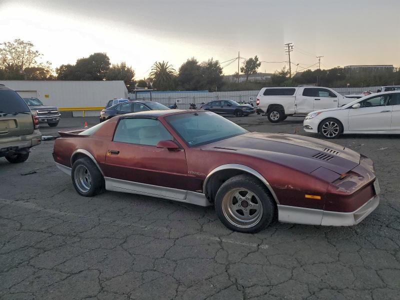 Photo 4 from auction – 1987 PONTIAC FIREBIRD with VIN 1G2FW21F9HL229282