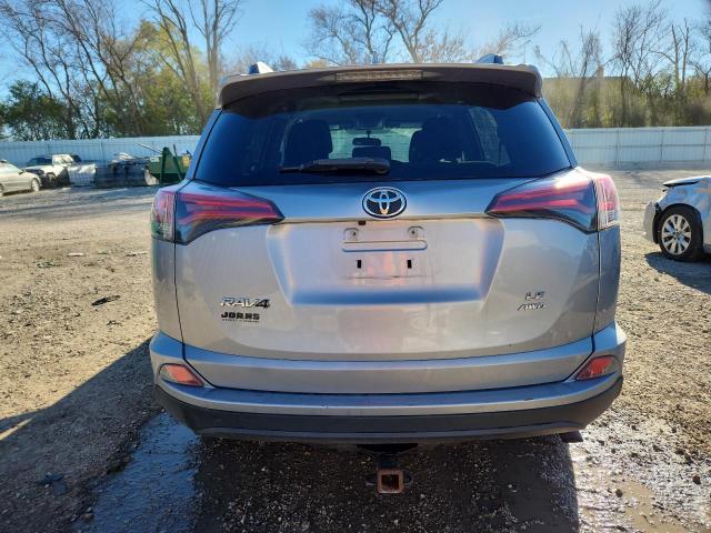 Photo 6 from auction – 2016 TOYOTA RAV4 LE with VIN 2T3BFREV7GW420313