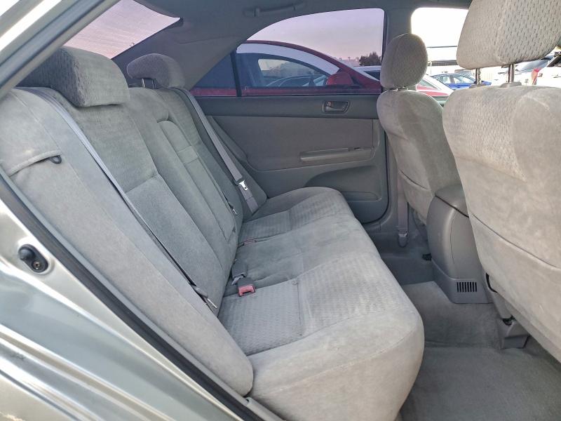 Photo 10 from auction – 2002 TOYOTA CAMRY LE with VIN JTDBE32K420061140