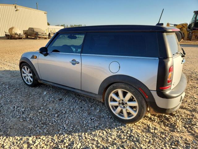 Photo 2 from auction – 2009 MINI COOPER CLU with VIN WMWML33519TN69126