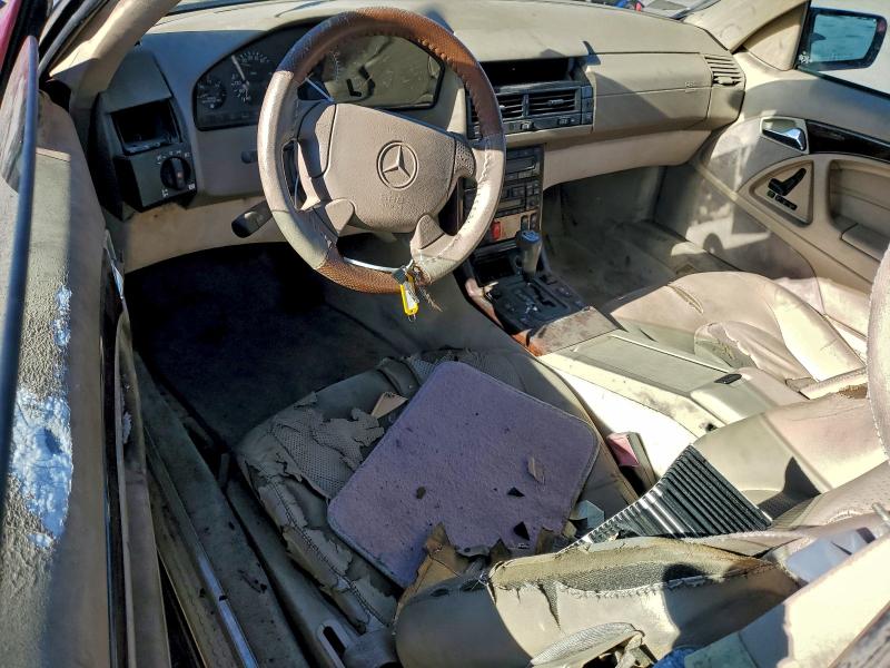 Photo 8 from auction – 1998 MERCEDES-BENZ SL with VIN WDBFA67F1WF161952