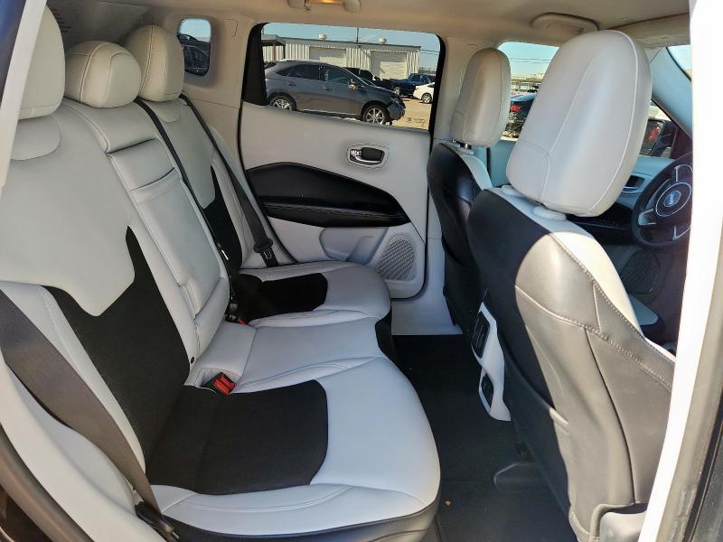 Foto 11 de la subasta – 2018 JEEP COMPASS LA con VIN 3C4NJCBB6JT267568