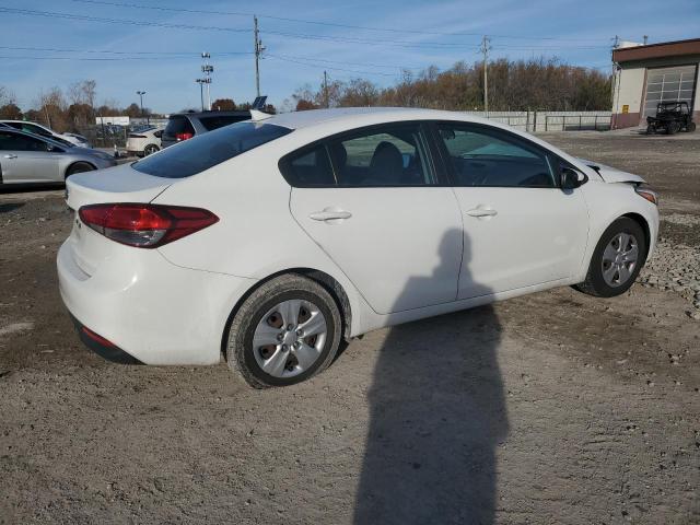 Photo 3 from auction – 2018 KIA FORTE LX with VIN 3KPFK4A78JE241594