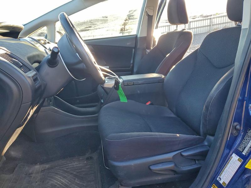 Photo 7 from auction – 2016 TOYOTA PRIUS V with VIN JTDZN3EU9GJ044038