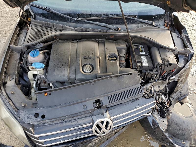 Photo 11 from auction – 2012 VOLKSWAGEN PASSAT SE with VIN 1VWBP7A35CC059776
